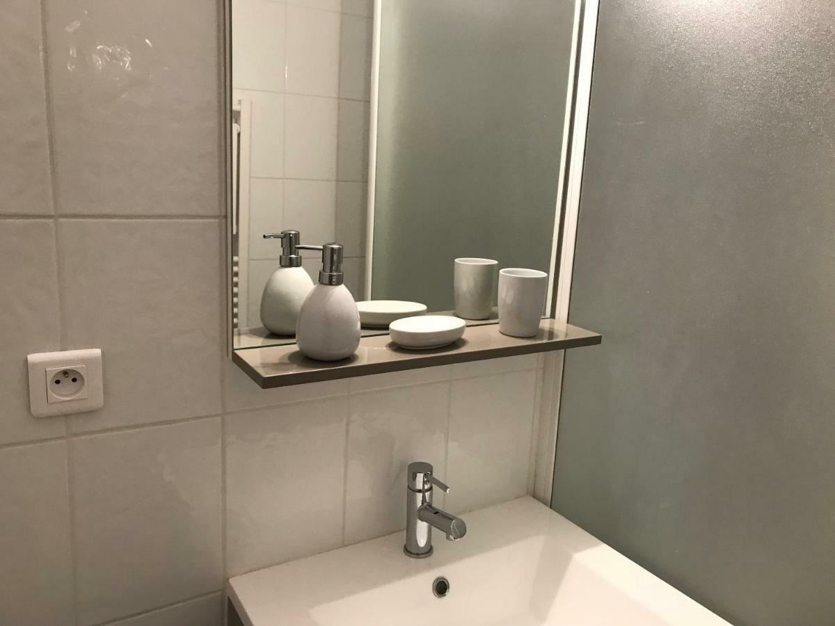 Appartement Rue Victor Hugo - Port De La Houle 康卡勒 外观 照片